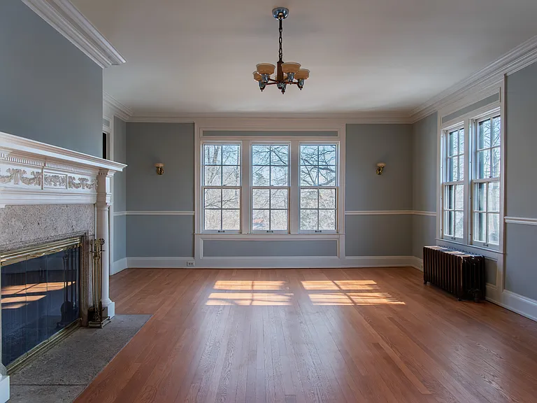 27 Highview Pl — Photo 13