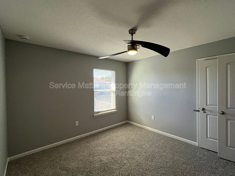 5881 Old Plantation Ct — Photo 41
