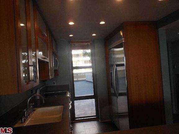 4th image of 4314 Marina City Dr Unit 126