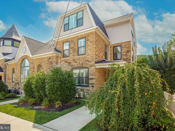 219 Ford St, West Conshohocken, PA 19428