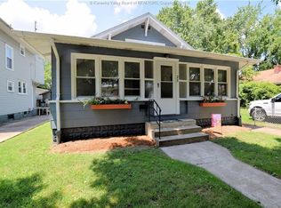 23 9th Ave, South Charleston, WV 25303