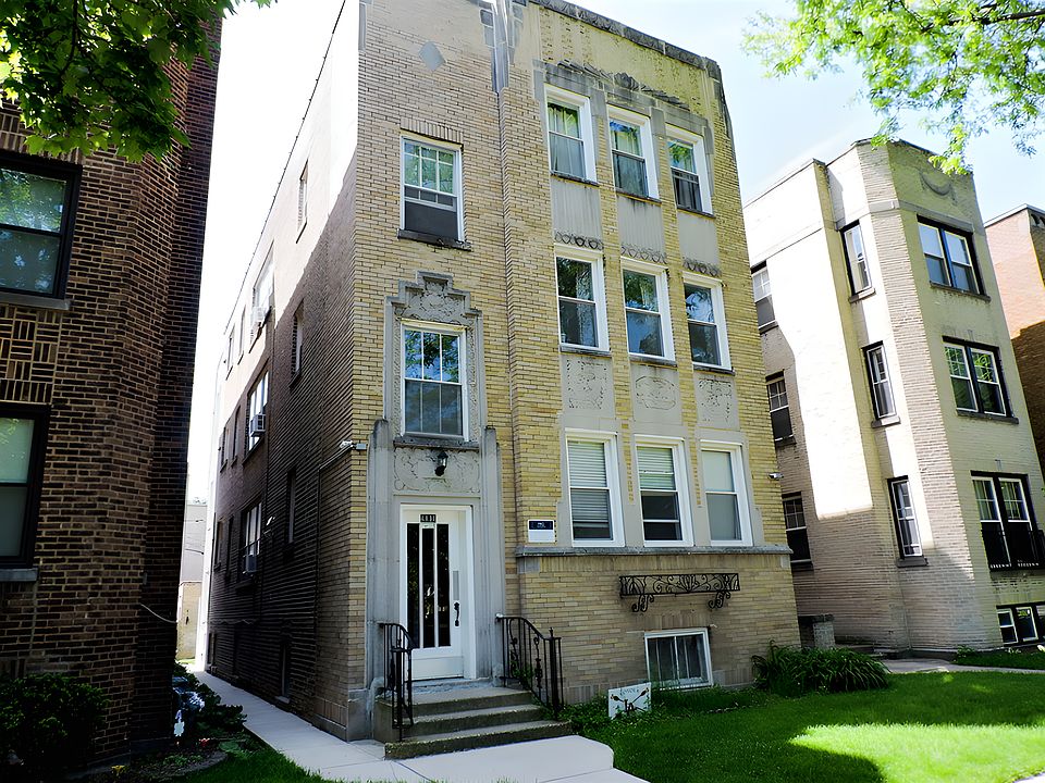 1st image of 4831 Lee St APT 3