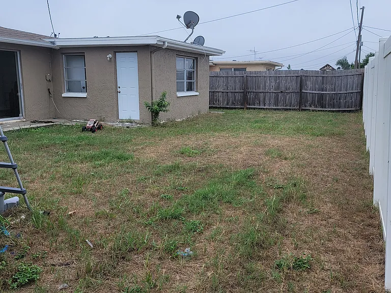 3905 Redwood Dr — Photo 10