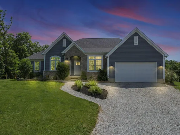 11910 Snyder Church Rd NW, Baltimore, OH 43105