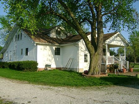 3rd image of 340 N. Klee Ave