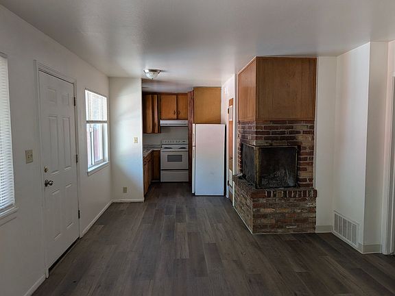5th image of 881-883 Modesto Ave #8