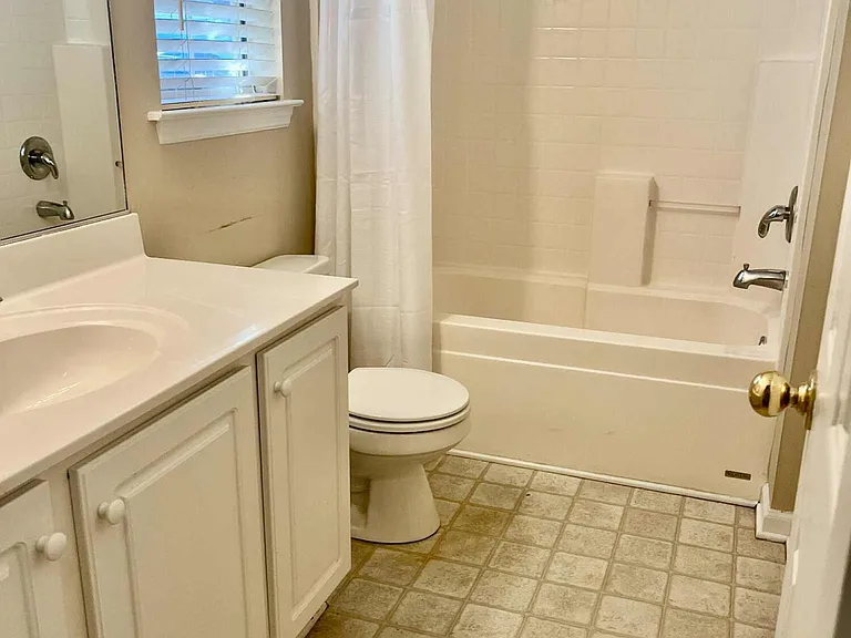 524 Beverly Dr — Photo 25