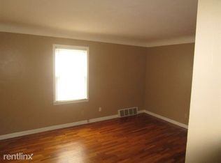 1301 Stocker Ave, Flint, MI 48503