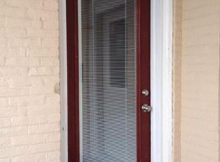 1309 10th St #2, Monroe, WI 53566