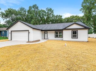 29797 Ashford Dr, Elkhart, IN