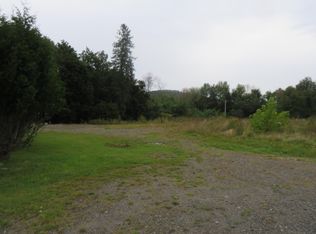 80 Railroad Ave, Dexter, ME 04930