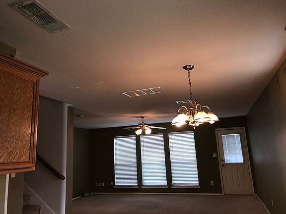 5th image of 1075 Enfilar Ln