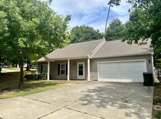 2810 Maple Ridge Dr, Durham, NC 27704