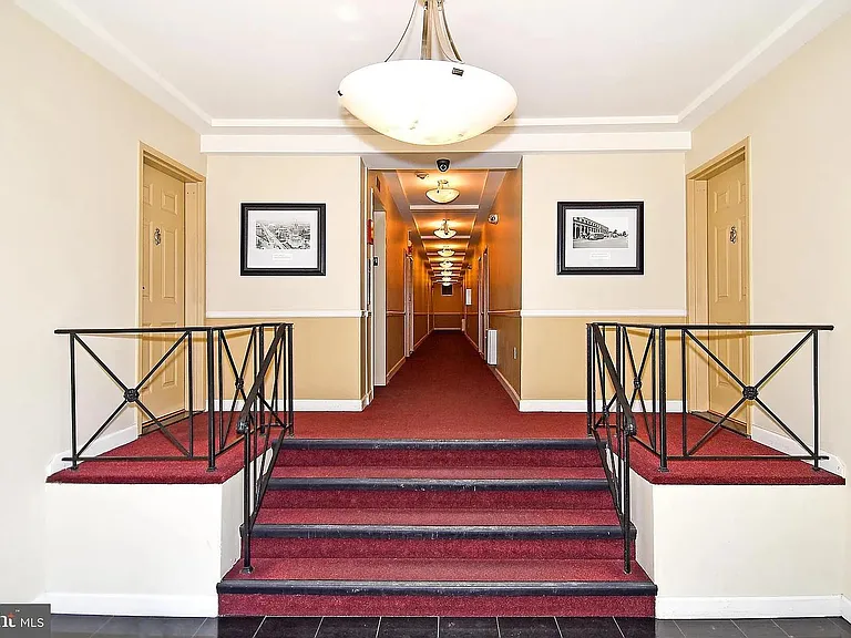 1417 Newton St NW #503 — Photo 3