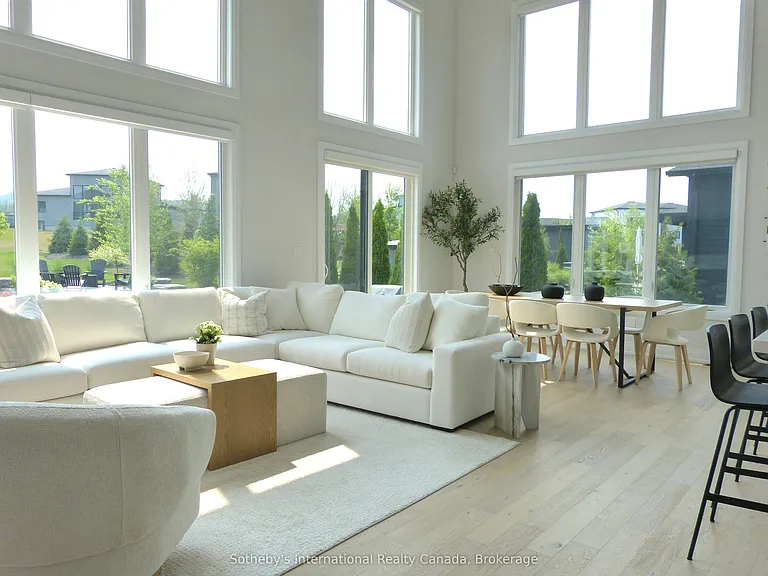 102 Sladden Ct — Photo 8