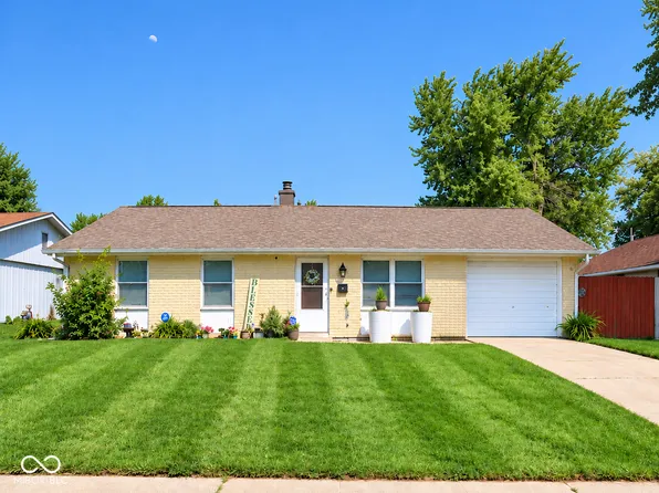 9944 Catalina Dr, Indianapolis, IN 46235
