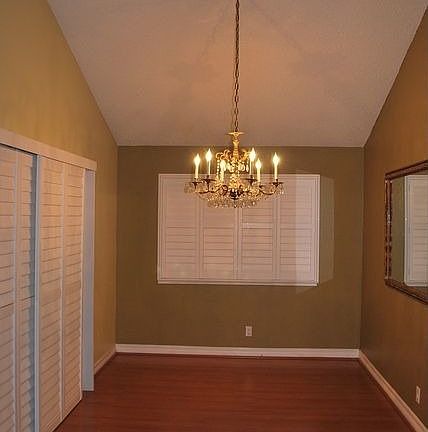 3rd image of 637 McClure Ave