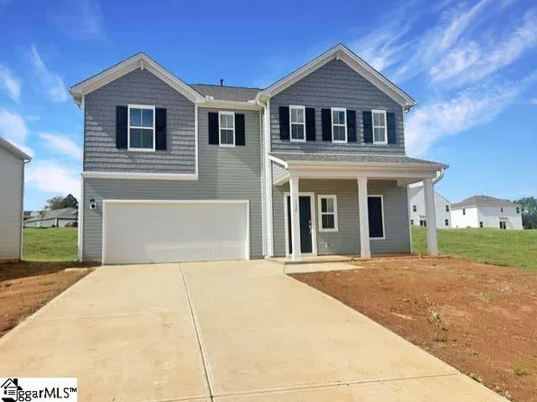 132 Edgewood Farms Ct, Easley, SC 29640