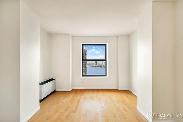 Rented by Halstead Real Estate | media 24