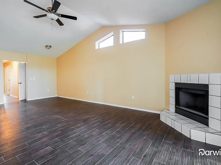 659 Lake Dexter Cir — Photo 7