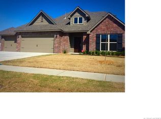 2825 N Juniper Pl, Broken Arrow, OK 74012