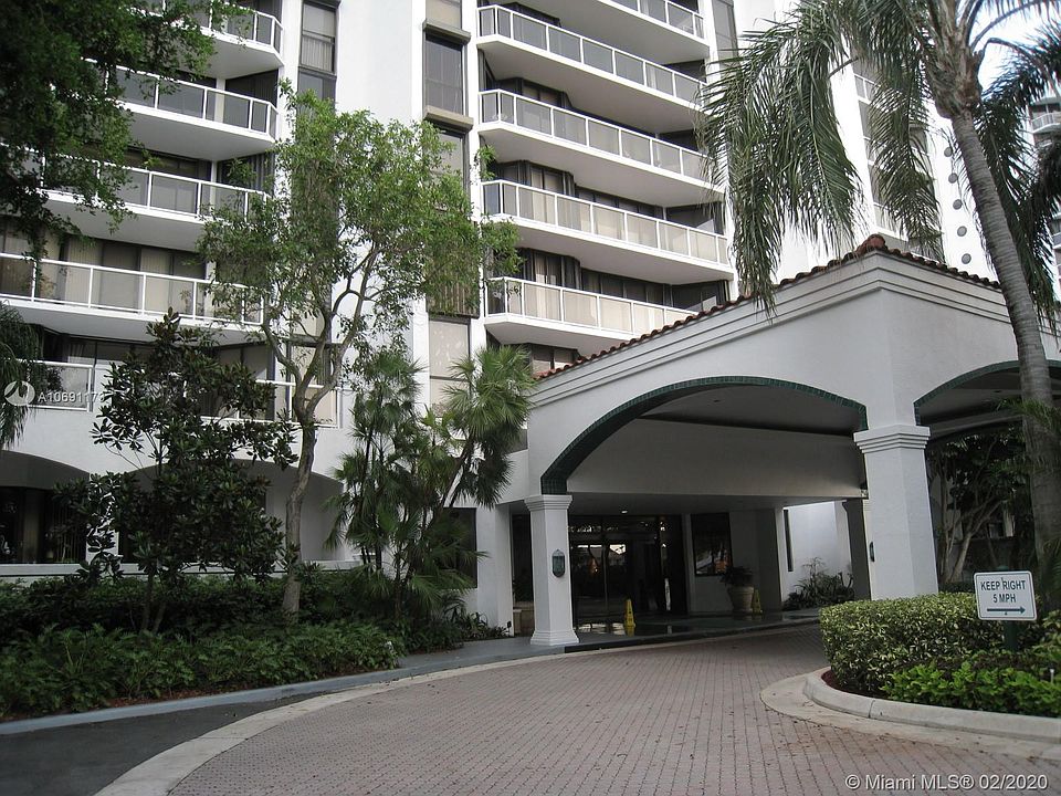 1st image of 3640 Yacht Club Dr APT 302