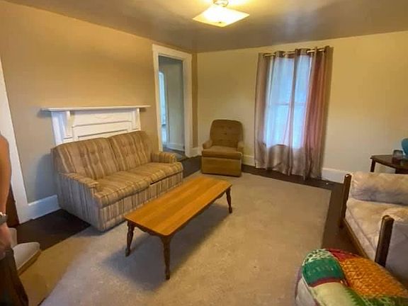 4th image of 1407 Chamberlain Ave #B