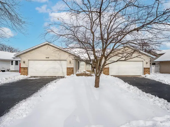 6608-6610 Sawgrass Dr, Rockford, IL 61114