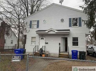 72 Burr St, Springfield, MA 01109