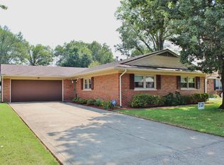 902 Walnut Park Dr, Owensboro, KY