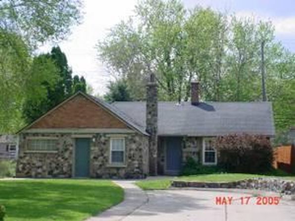 236 Fairgrove St APT 4