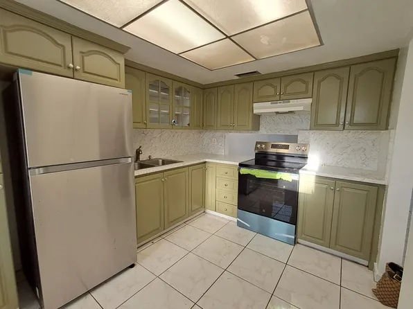 19051 NE 2nd Ave APT 1503, Miami, FL 33179