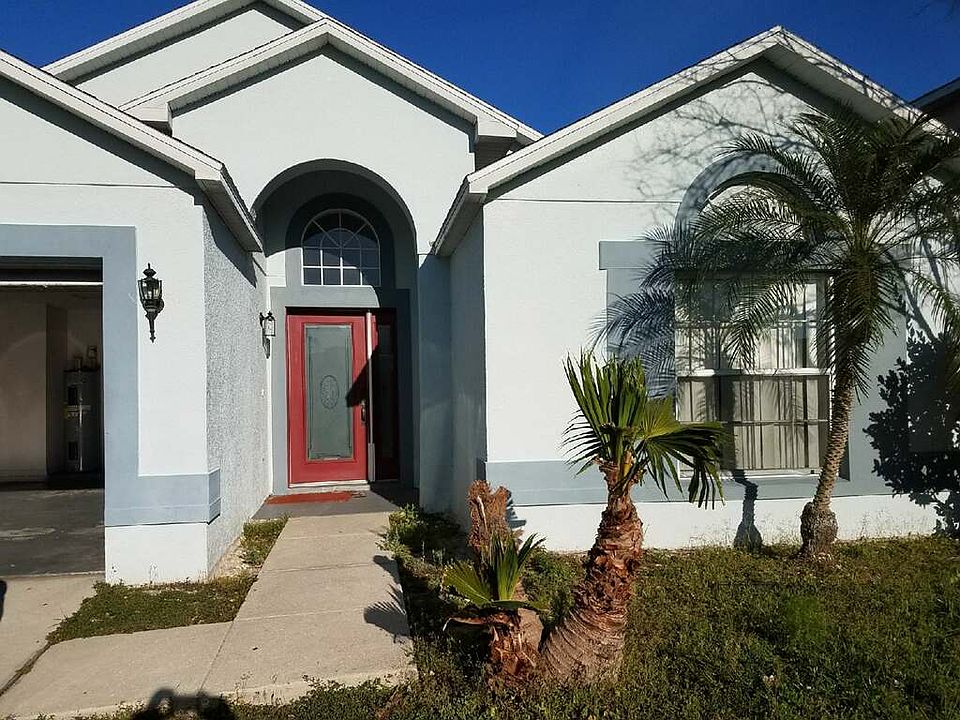 1st image of 127 Thornbury Dr