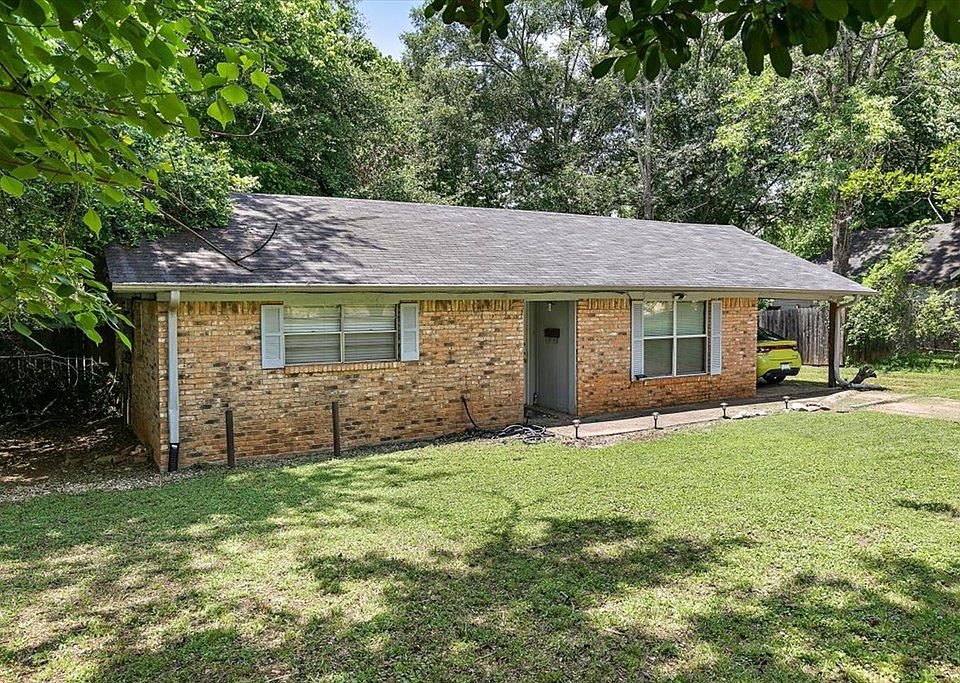 2001 Banita St, Nacogdoches, TX 75965 MLS 22300581 Zillow