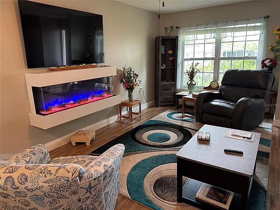 2nd image of 10707 SALAMANCA DRIVE
