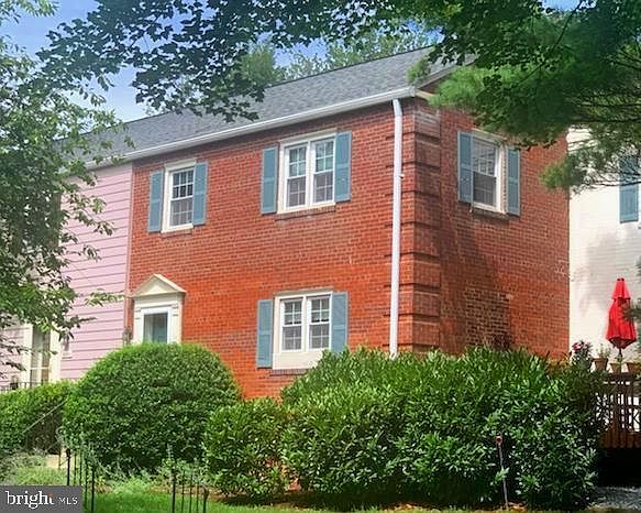 6719 Hillandale Rd Chevy Chase, MD, 20815 Apartments for