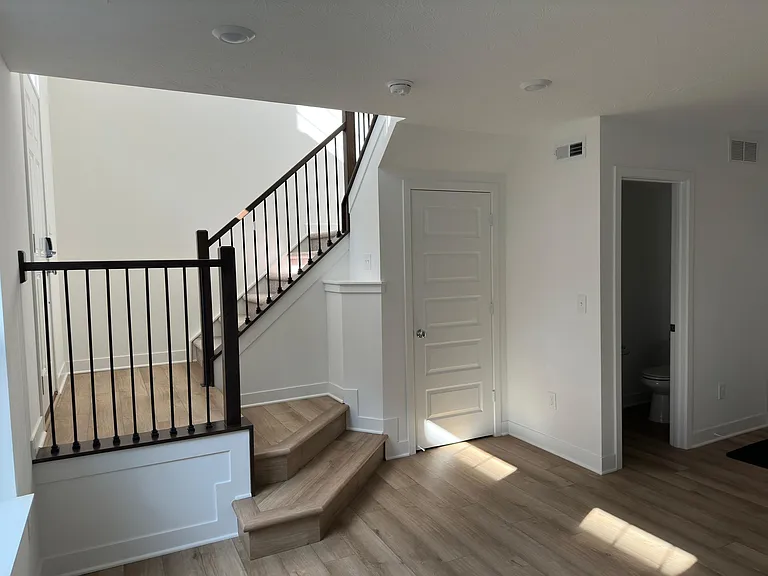 9321 Benton Dr — Photo 6