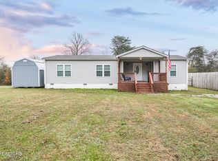 219 N Lowe Rd, Crossville, TN 38571
