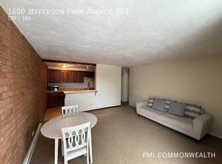 1800 Jefferson Park Ave APT 303, Charlottesville, VA 22903