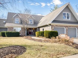 1892 Brown Deer Rd, Coralville, IA 52241