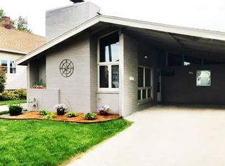 2711 Geneva St, Racine, WI 53402