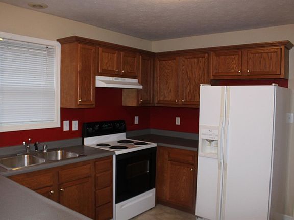 4th image of 133 Olivia Dr