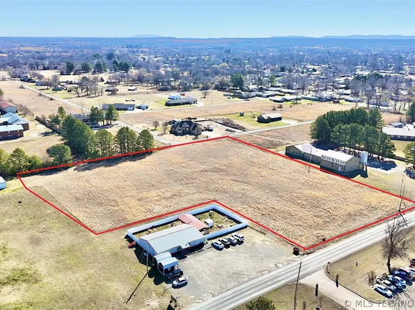 NW 7th St, Stigler, OK 74462