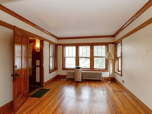 2nd image of 2123 W McLean Ave #25
