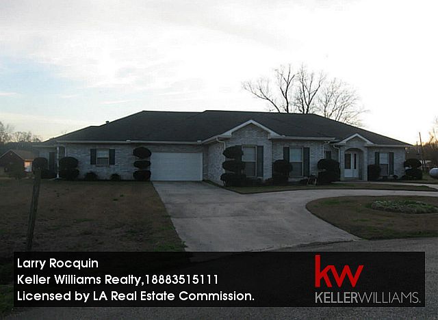 Rare jewel, 2 homes in one!