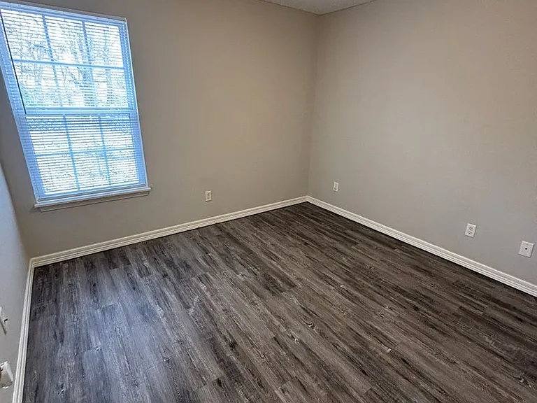 461 Pleasant Tree Pl — Photo 9