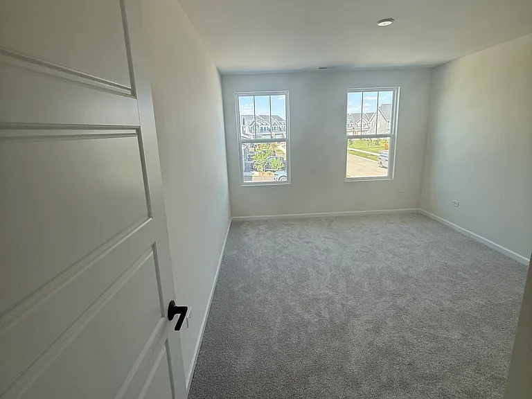 2335 Ryegrass Ln — Photo 19