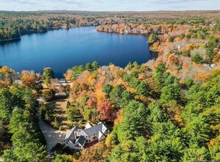 455 E Wallum Lake Rd, Pascoag, RI 02859