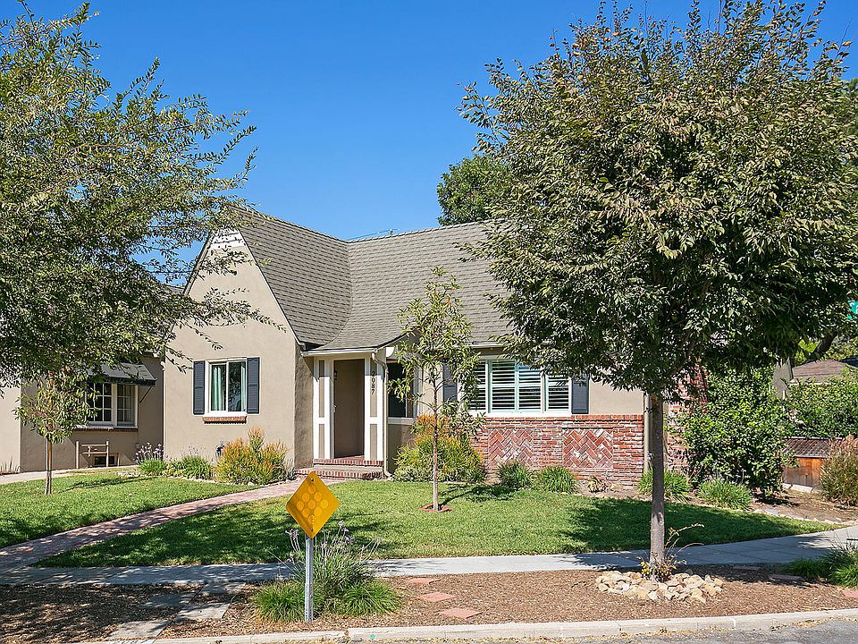 1st image of 2087 Casa Grande St