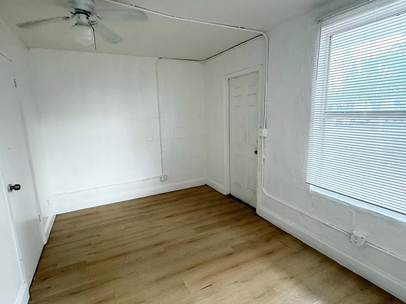 3 bed, $1,950 — Photo 3